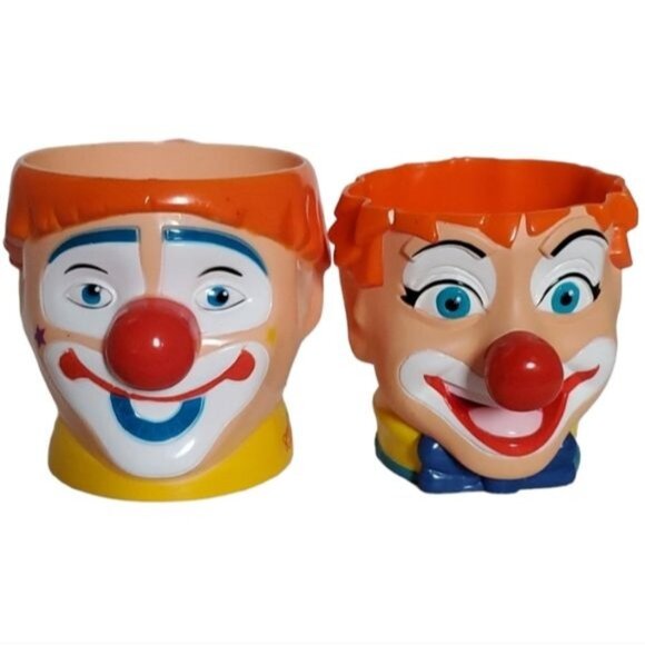2 Clown Ringling Bros and Barnum & Bailey The Greatest Show on Earth Cups Mugs - Picture 1 of 16